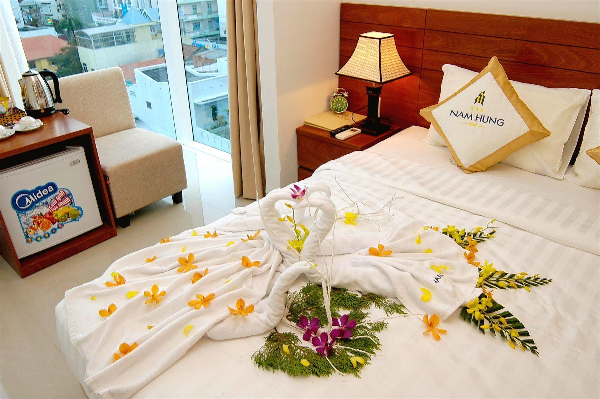 Nam Hung Hotel Nha Trang Exterior photo